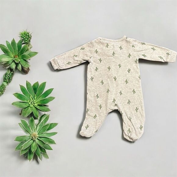 3 for $12 Gerber Gray and Green Cactus Footie for Newborn Baby - Picture 2 of 4